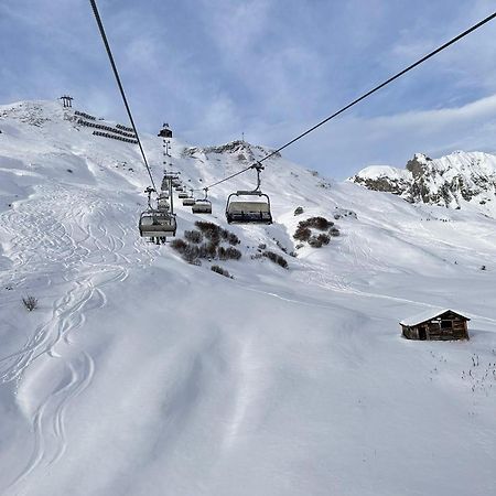 Hotel Haus St. Martin Klosterle am Arlberg Esterno foto